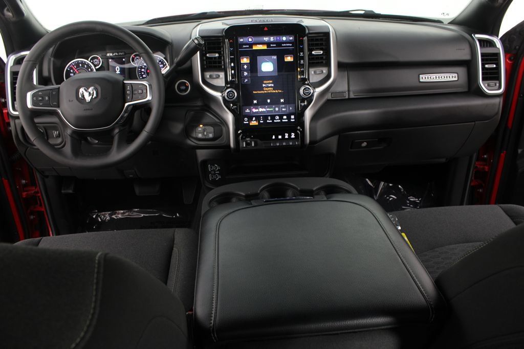 Used 2026 RAM 2500 Big Horn AWD/4WD image 9