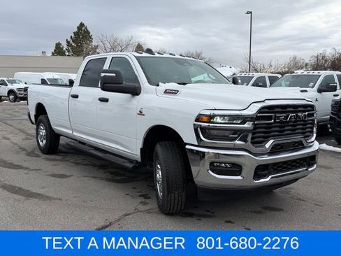 New 2026 RAM 3500 Tradesman AWD/4WD image 5
