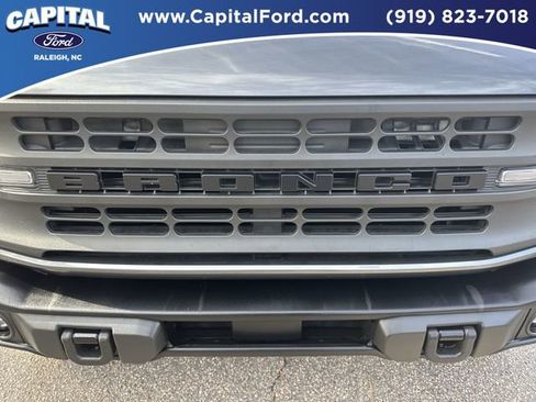Certified 2024 Ford Bronco Black Diamond w/ Sasquatch Package image 10