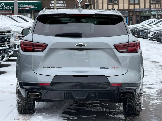 Used 2023 Chevrolet Blazer RS w/ Driver Confidence II Package AWD/4WD image 6