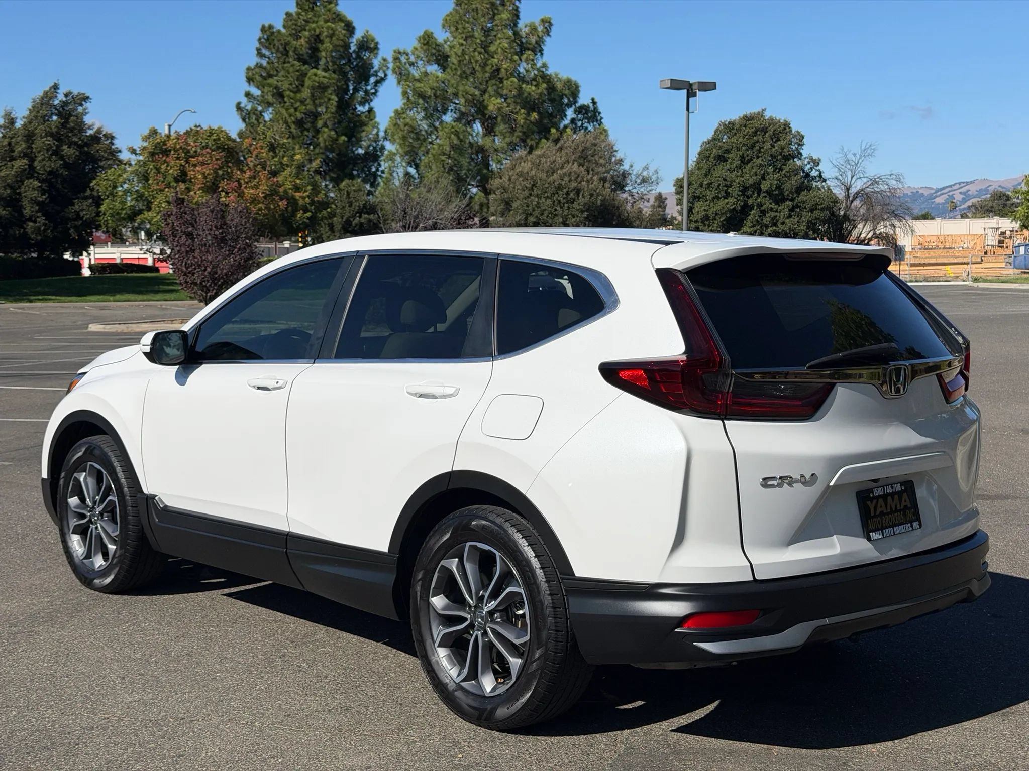 Used 2021 Honda CR-V EX-L image 3