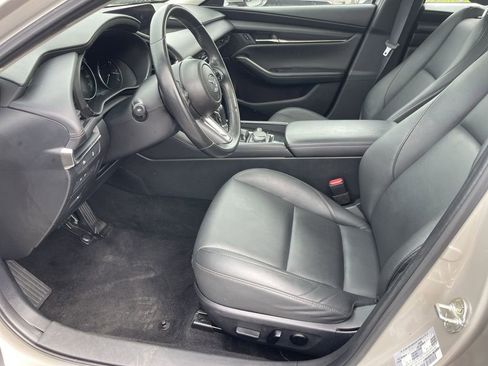 Used 2024 MAZDA MAZDA3 s FWD image 9