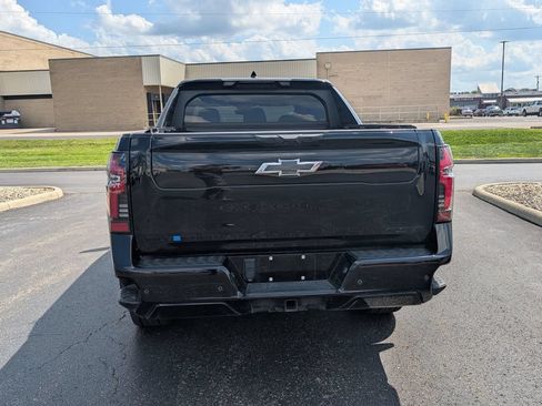 Used 2024 Chevrolet Silverado EV RST AWD/4WD image 6