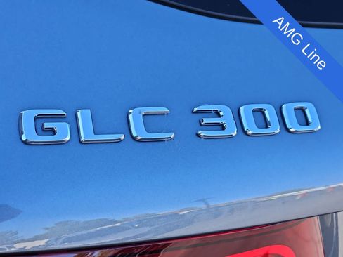 Used 2022 Mercedes-Benz GLC 300 image 11