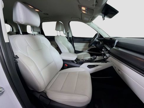 Used 2023 Kia Telluride S AWD/4WD image 30