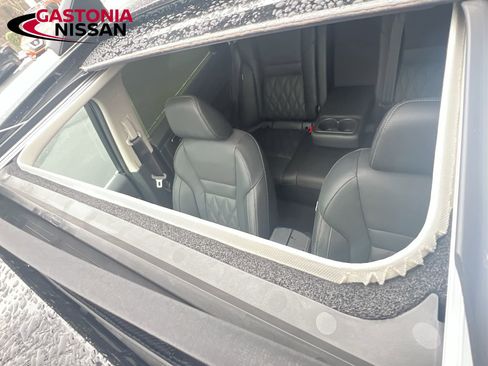 Used 2026 Nissan Rogue Platinum w/ Platinum Premium Package image 30