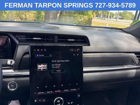 Used 2025 GMC Terrain Elevation AWD/4WD image 39
