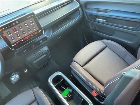 New 2025 Volkswagen ID. Buzz Pro S image 18