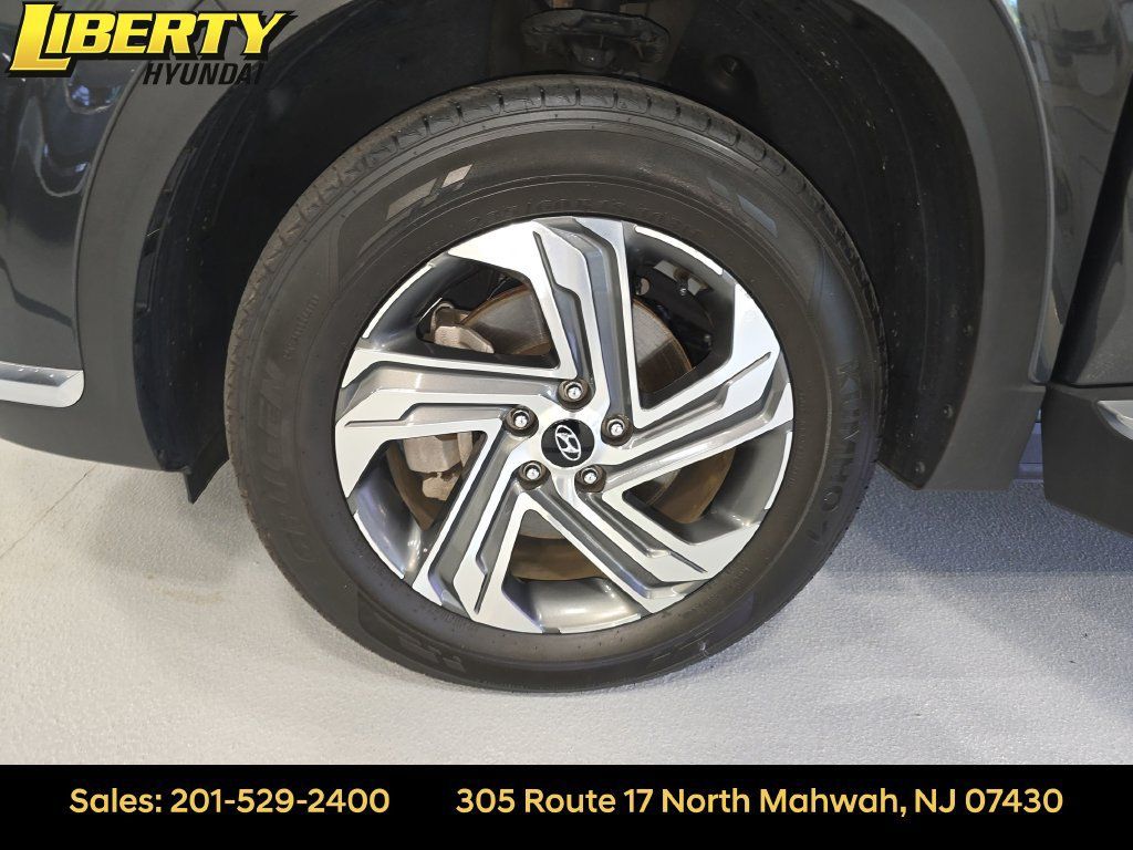 Certified 2023 Hyundai Santa Fe SEL w/ Premium Package AWD/4WD image 28