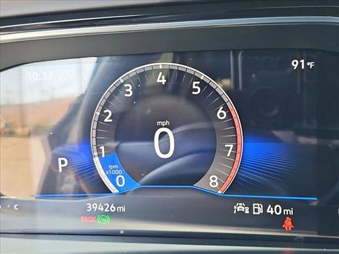 Used 2023 Volkswagen Jetta SE w/ Panoramic Sunroof Package FWD image 11