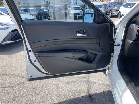 Used 2018 Acura ILX w/ Special Edition Package image 14