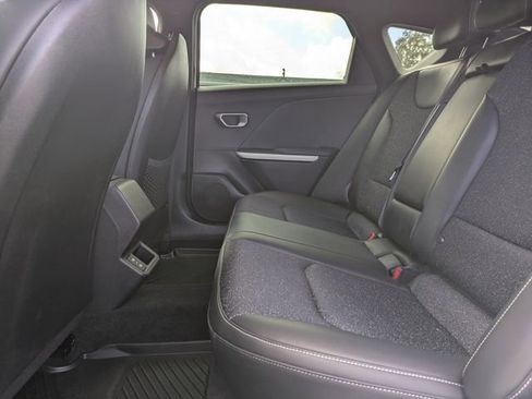 Used 2025 Kia K4 GT-Line image 13