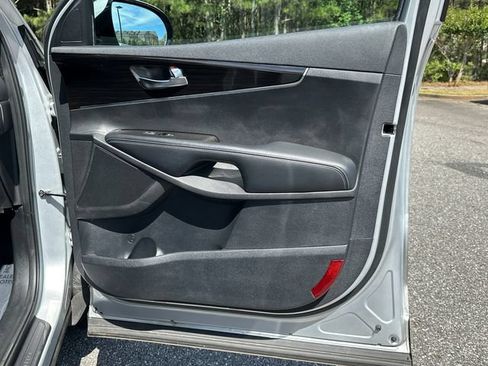 Used 2019 Kia Sorento L FWD image 14