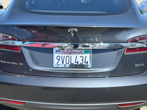 Used 2015 Tesla Model S 85D image 19