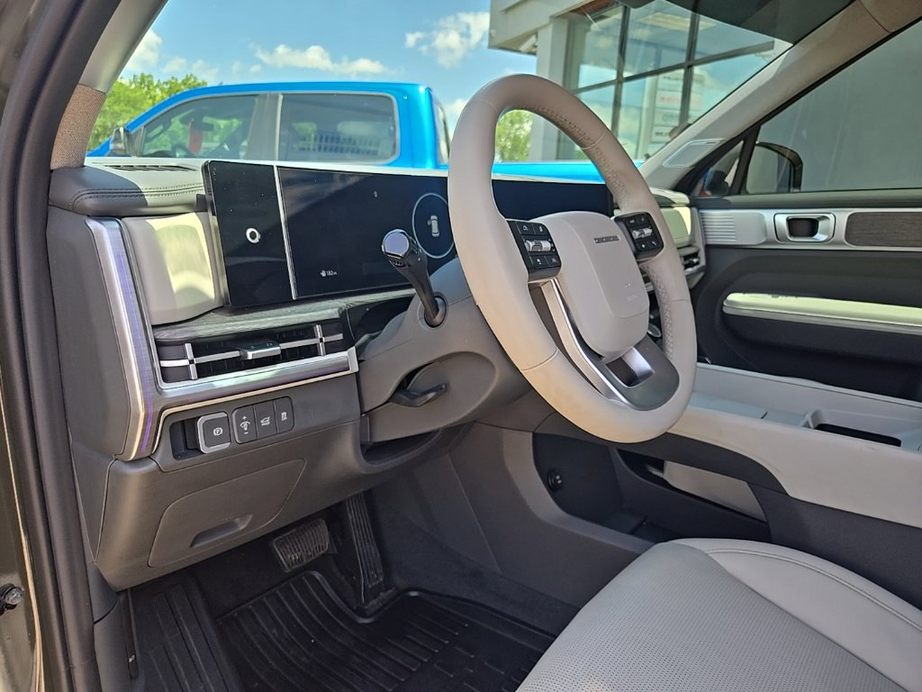 Used 2024 Hyundai Santa Fe Limited FWD image 36