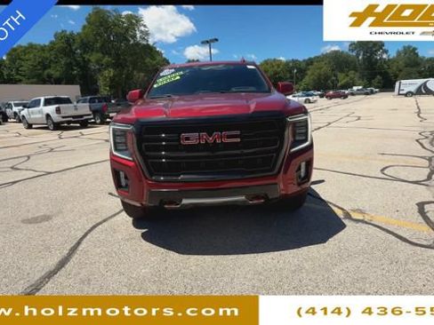 Certified 2023 GMC Yukon AT4 w/ Technology Package AWD/4WD image 3