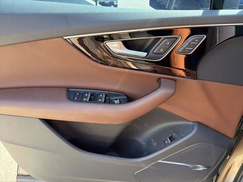 Used 2019 Audi Q7 3.0T Premium Plus w/ Premium Plus Package image 9