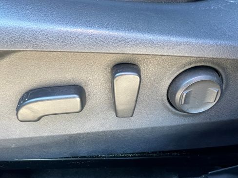 Certified 2021 Subaru Outback Limited w/ Popular Package #2 image 19