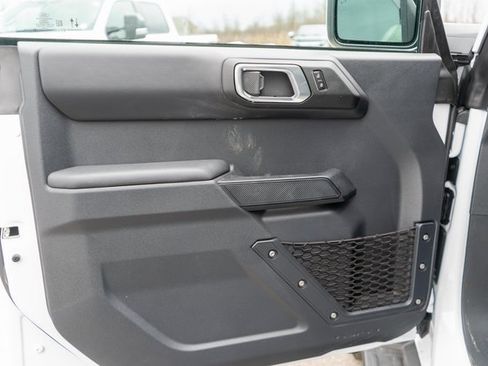 New 2025 Ford Bronco Outer Banks w/ Sasquatch Package image 11