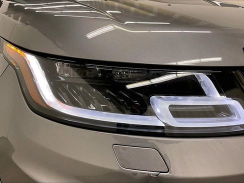 Used 2020 Land Rover Range Rover Sport SVR image 33