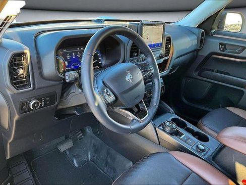 Used 2024 Ford Bronco Sport Badlands w/ Premium Package image 17