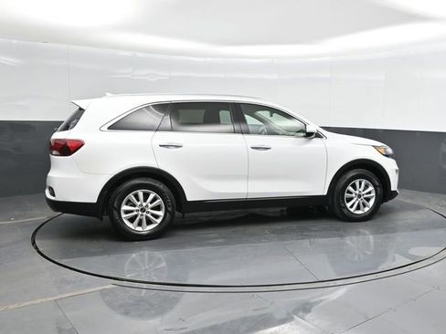 Used 2019 Kia Sorento LX w/ Option Group 020 image 4