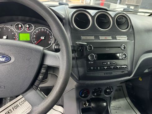 Used 2013 Ford Transit Connect XLT image 21