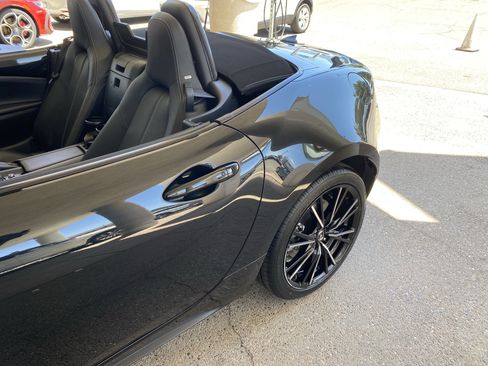 Certified 2024 MAZDA MX-5 Miata Grand Touring w/ Weather Package RWD image 57