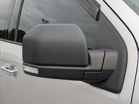 Used 2018 Ford F150 XLT w/ Equipment Group 302A Luxury image 12