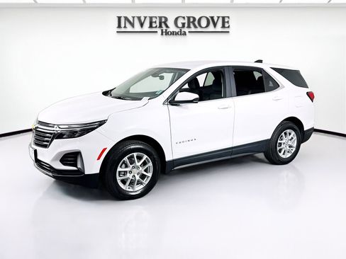 Used 2023 Chevrolet Equinox LT AWD/4WD image 1