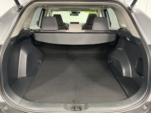 Used 2019 Toyota RAV4 XLE image 7