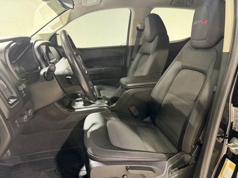Used 2022 GMC Canyon AT4 w/ Trailering Package AWD/4WD image 9