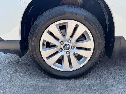 Used 2017 Subaru Outback 2.5i Premium image 34