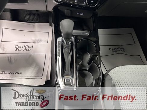 New 2025 Chevrolet Trax LT w/ Sunroof Package image 48