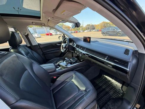 Used 2017 Audi Q7 2.0T Premium AWD/4WD image 3