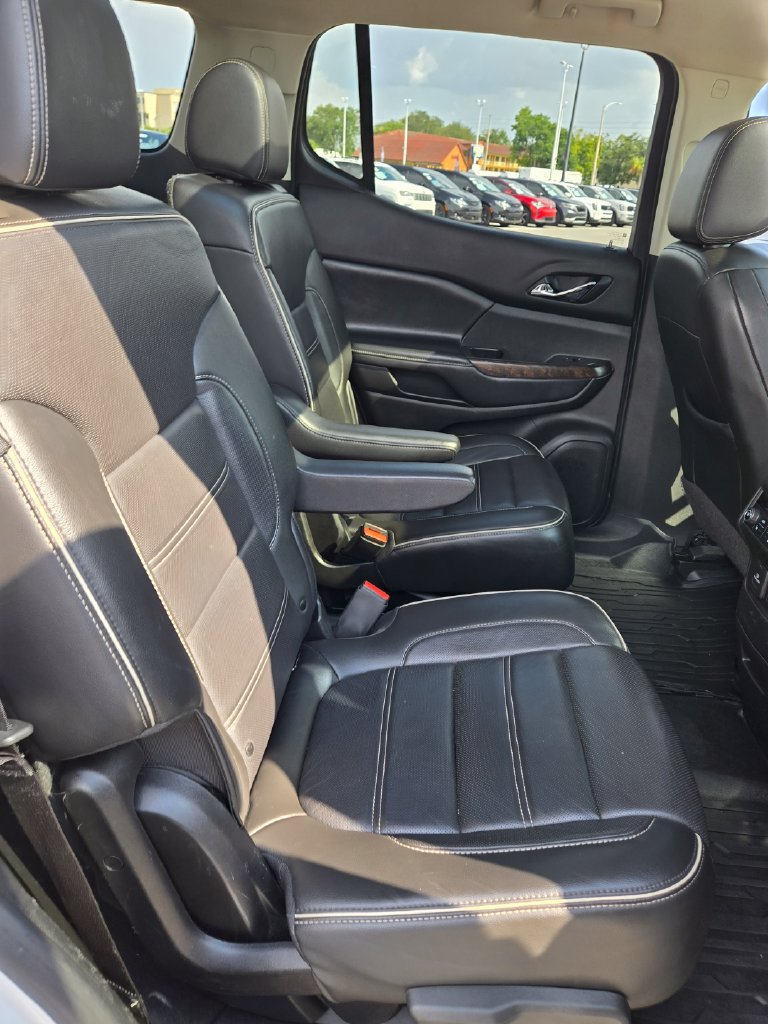 Used 2020 GMC Acadia Denali w/ Technology Package FWD image 59