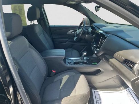 Used 2023 Chevrolet Traverse LT AWD/4WD image 15