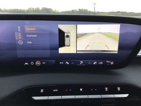 Used 2025 Buick Enclave Sport Touring image 47