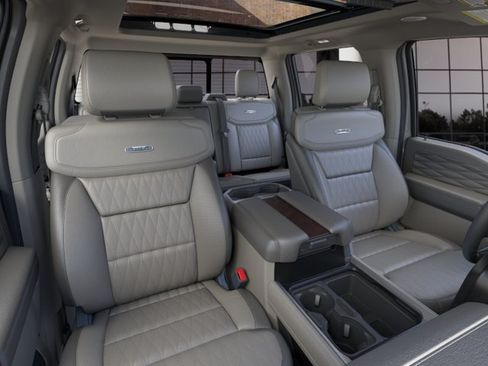 New 2026 Ford F250 Platinum w/ Platinum Plus Package AWD/4WD image 10