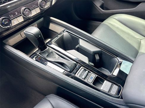 Used 2024 Honda Accord EX-L image 19
