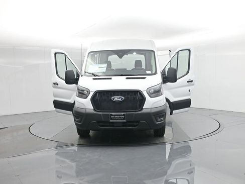 New 2026 Ford Transit 250 148 Medium Roof w/ Load Area Protection Package image 33