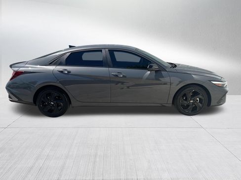 Used 2026 Hyundai Elantra Sport w/ Cargo Package FWD image 5