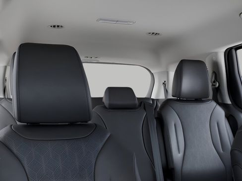 New 2026 Kia Carnival EX image 27