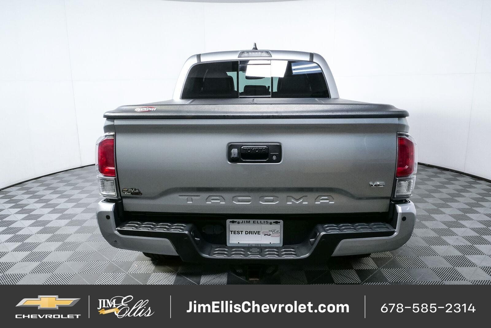 Used 2022 Toyota Tacoma TRD Off-Road w/ TRD Premium Off Road Package RWD image 27