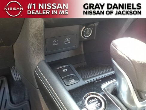 Used 2024 Nissan Kicks SV FWD image 18