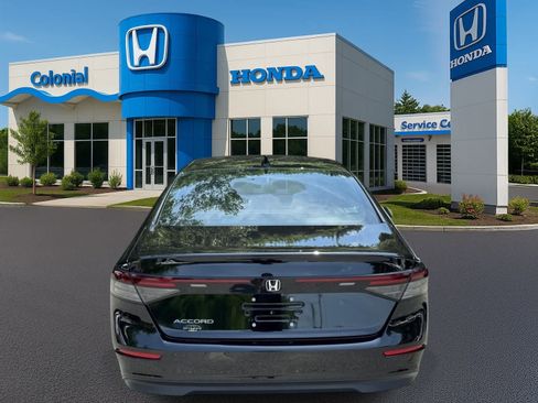Used 2025 Honda Accord LX image 5