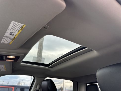 Used 2017 RAM 1500 Sport image 15