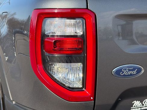 Used 2024 Ford Bronco Sport Outer Banks image 12