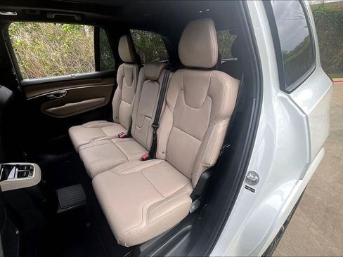 New 2026 Volvo XC90 T8 Ultra w/ Lounge Package AWD/4WD image 29