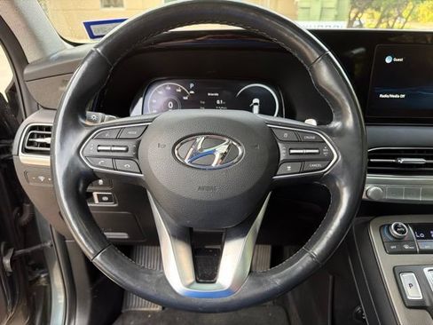 Used 2021 Hyundai Palisade Limited FWD image 8